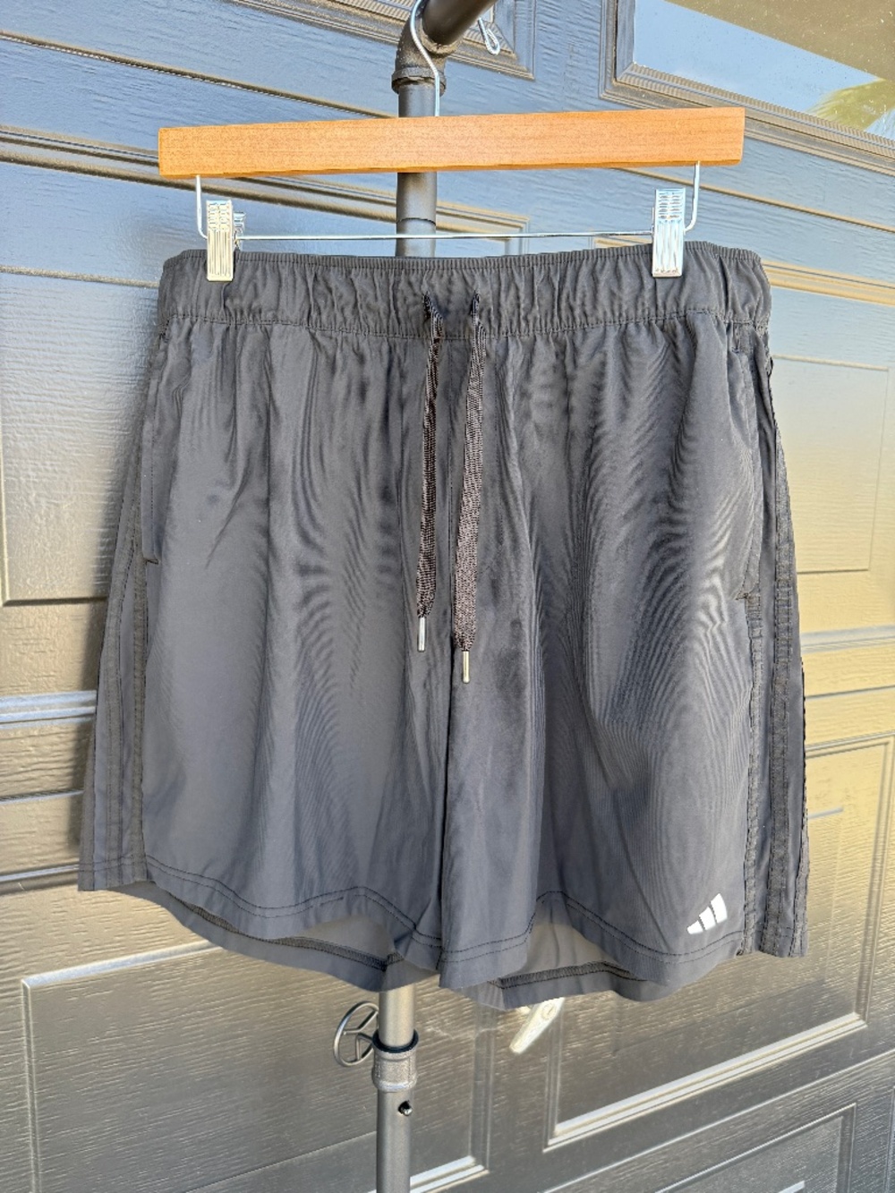 Used! Men's Adidas Black 3-Stripe Training Gym Shorts Drawstring Size Large
